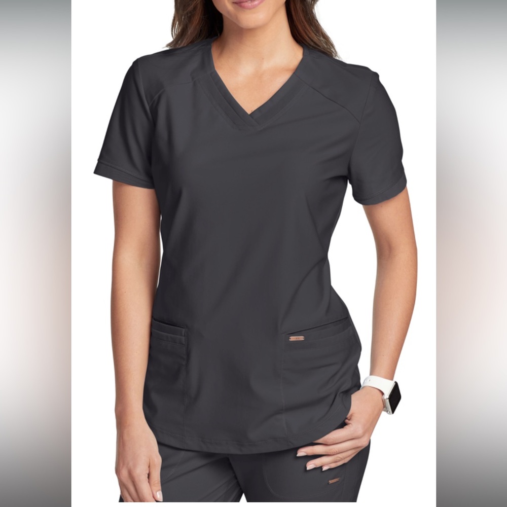 Cherokee Form V neck Scrub Top
